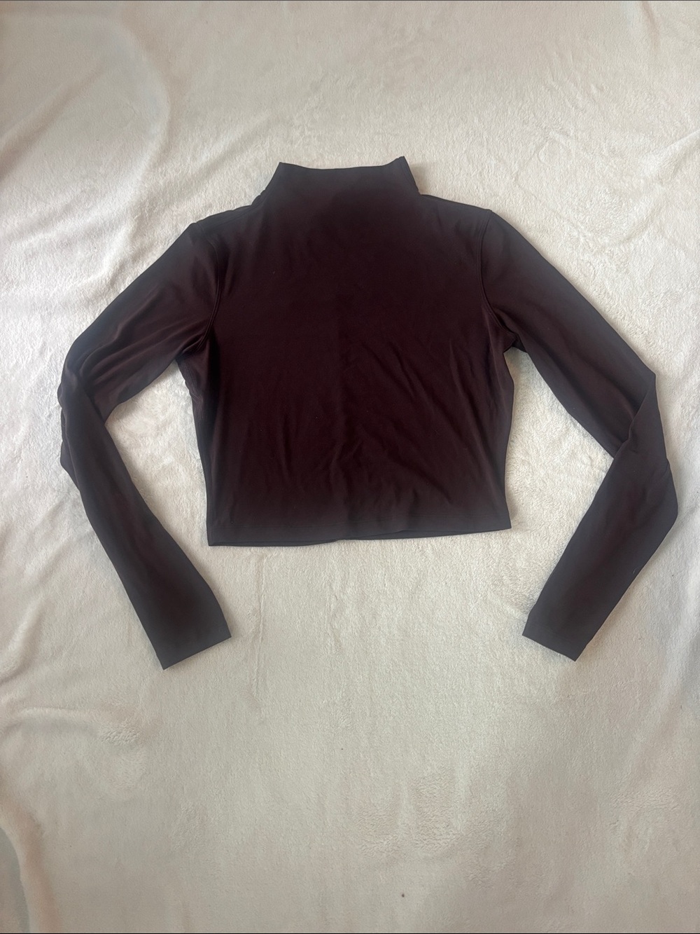 lululemon Aligned Mock Neck LS - Size 6